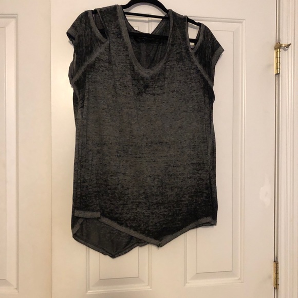 * NWOT Macy’s Style & Co flirty cold shoulder top - Picture 2 of 6